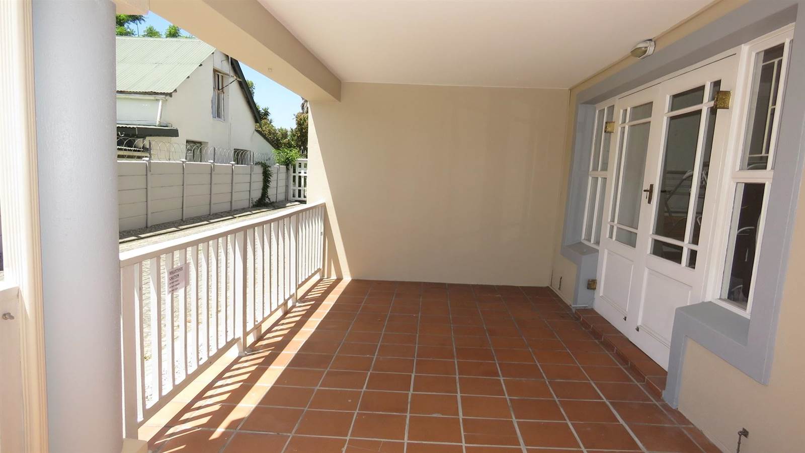 2 Bed Apartment in Knysna Central photo number 17