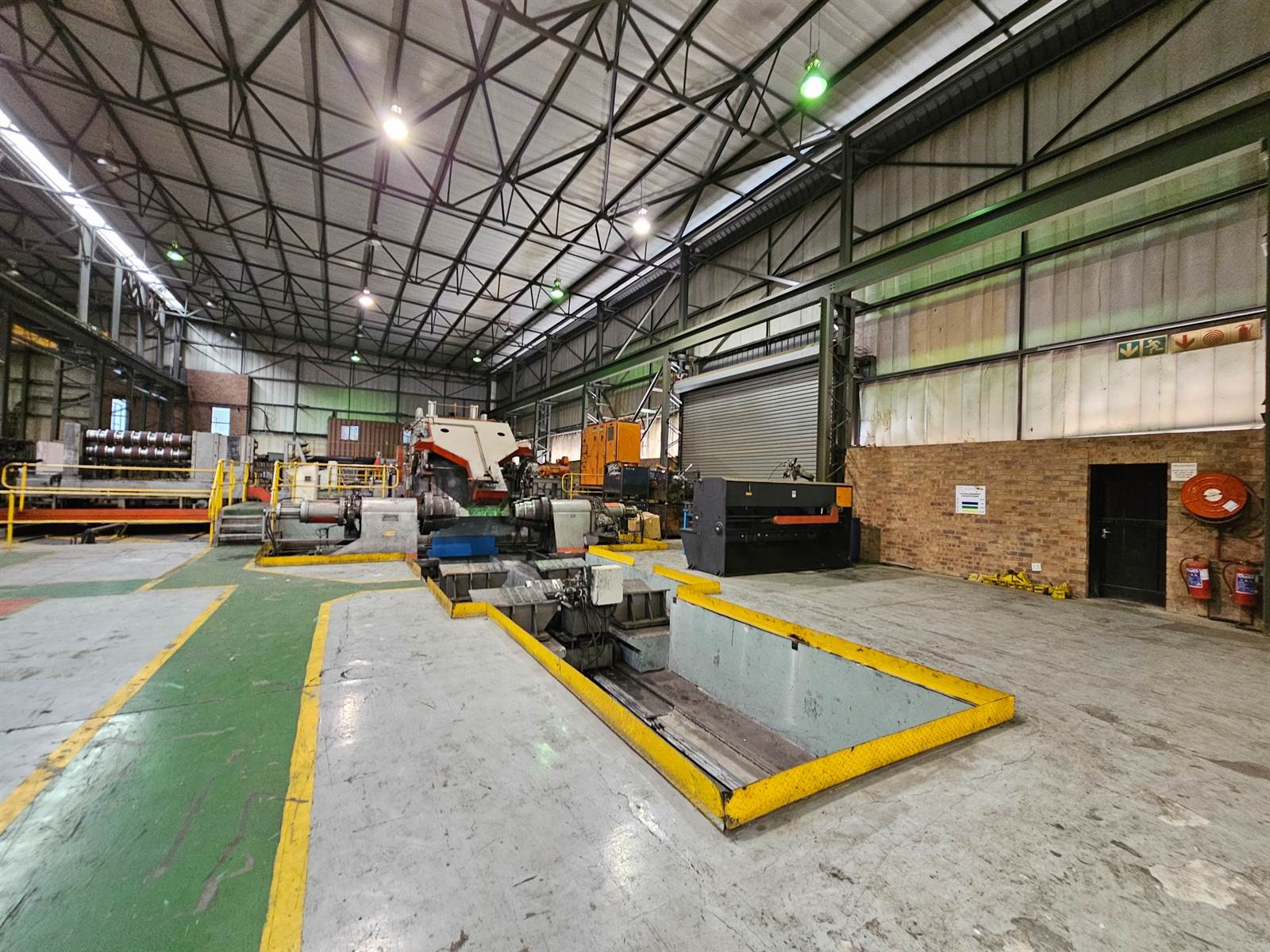 5360  m² Industrial space in Linbro Park photo number 21
