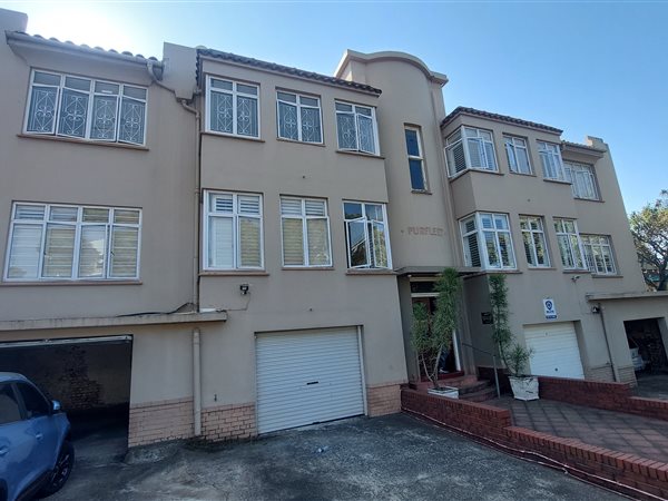 3 Bed Apartment