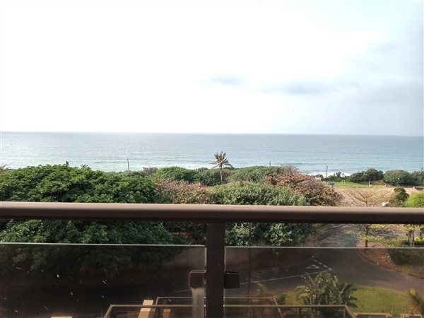 4 Bed Apartment in Blythedale Beach