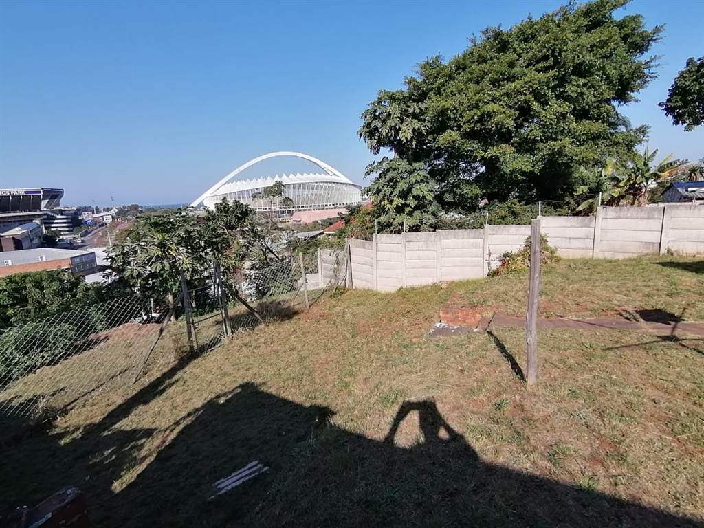 1150 m² Land available in Morningside Manor photo number 18