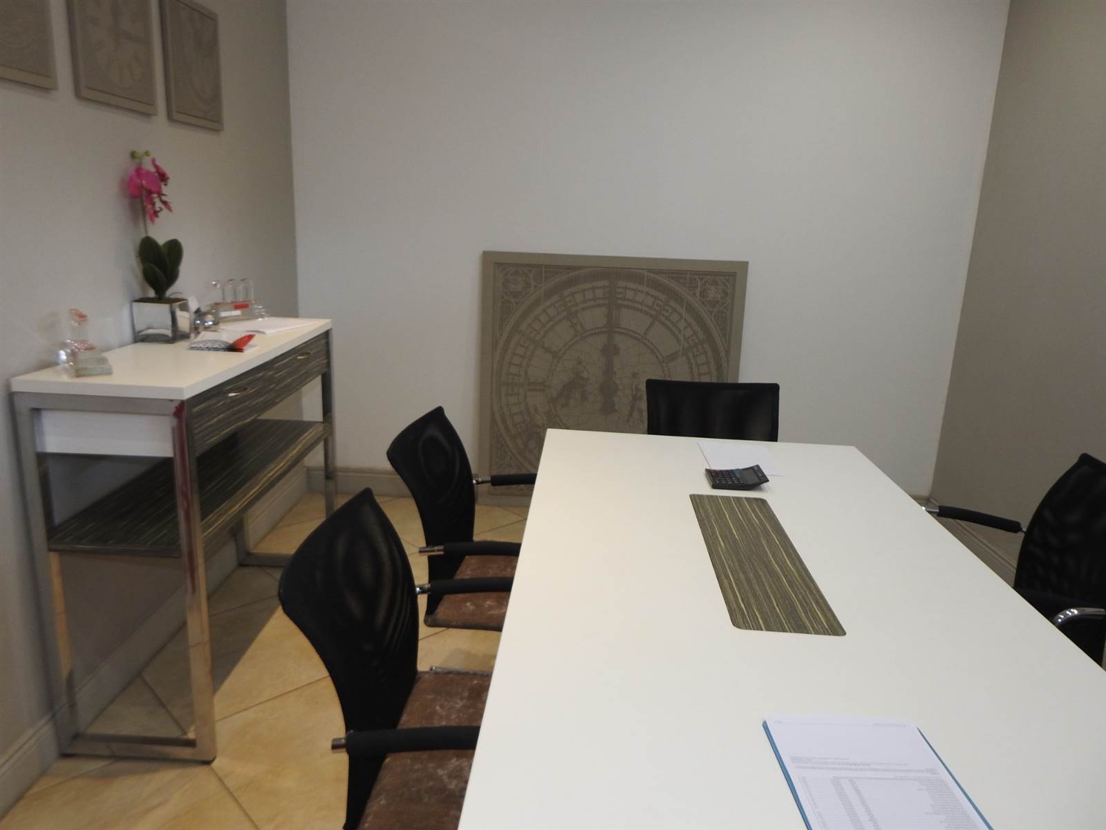 89  m² Office Space in Die Hoewes photo number 10