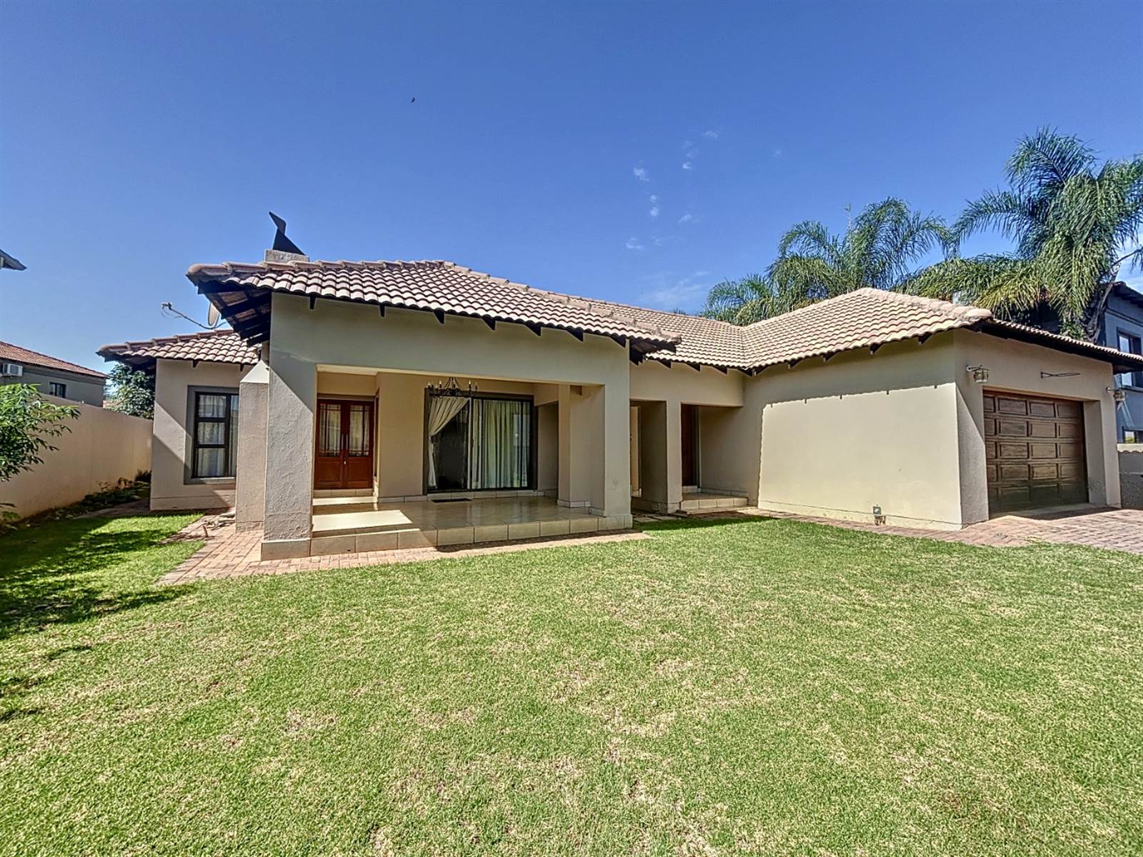 3 Bed House in Zambezi Country Estate photo number 2