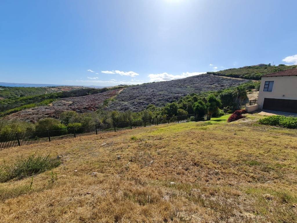 698 m² Land available in Great Brak River photo number 6