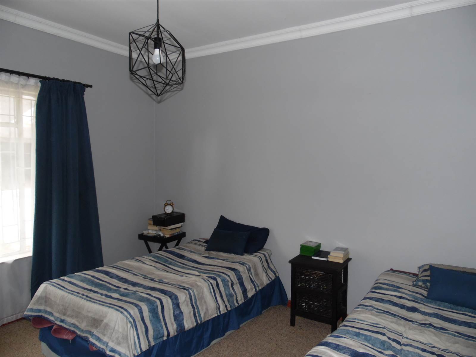 3 Bed House in Jim Fouche Park photo number 13