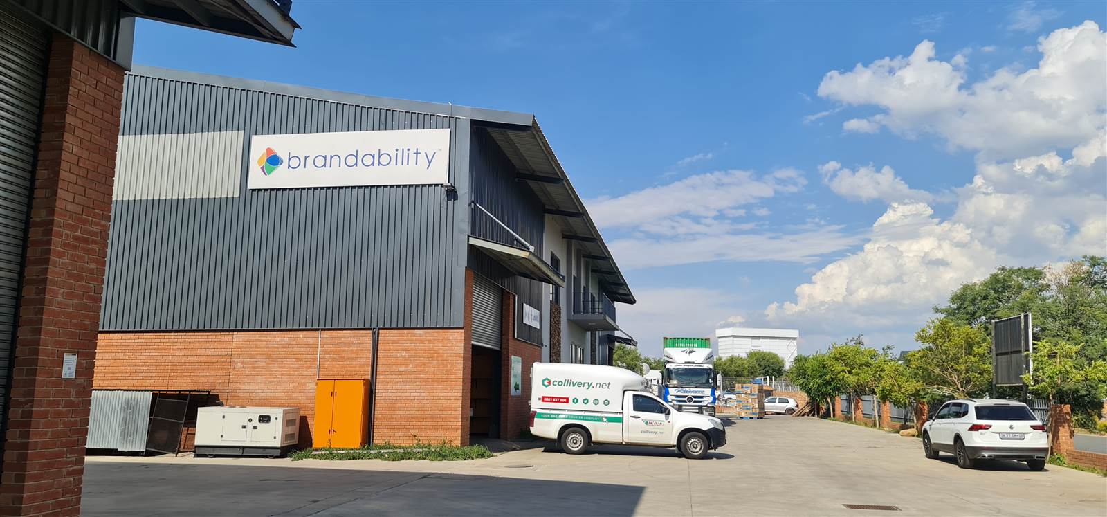 689  m² Industrial space in Roodepoort Central photo number 2