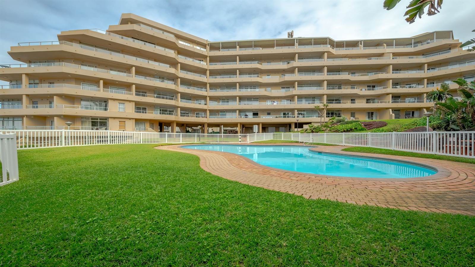 1 Bed Apartment in Ballito photo number 20