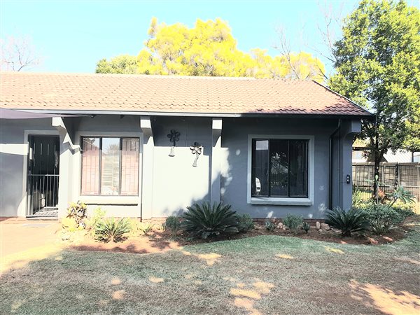 2 Bedroom House 2 Bedroom House