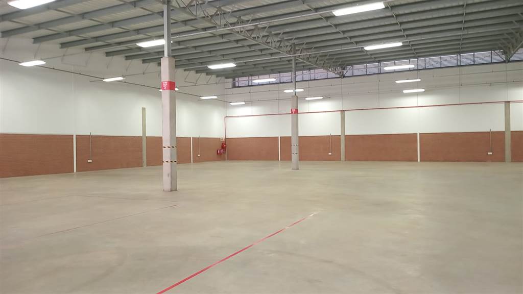 1315  m² Industrial space in Olifantsfontein photo number 11