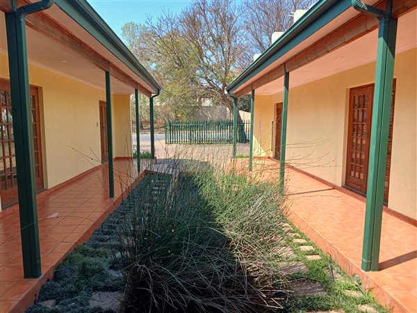 150 m² Commercial space 150 m² Commercial space