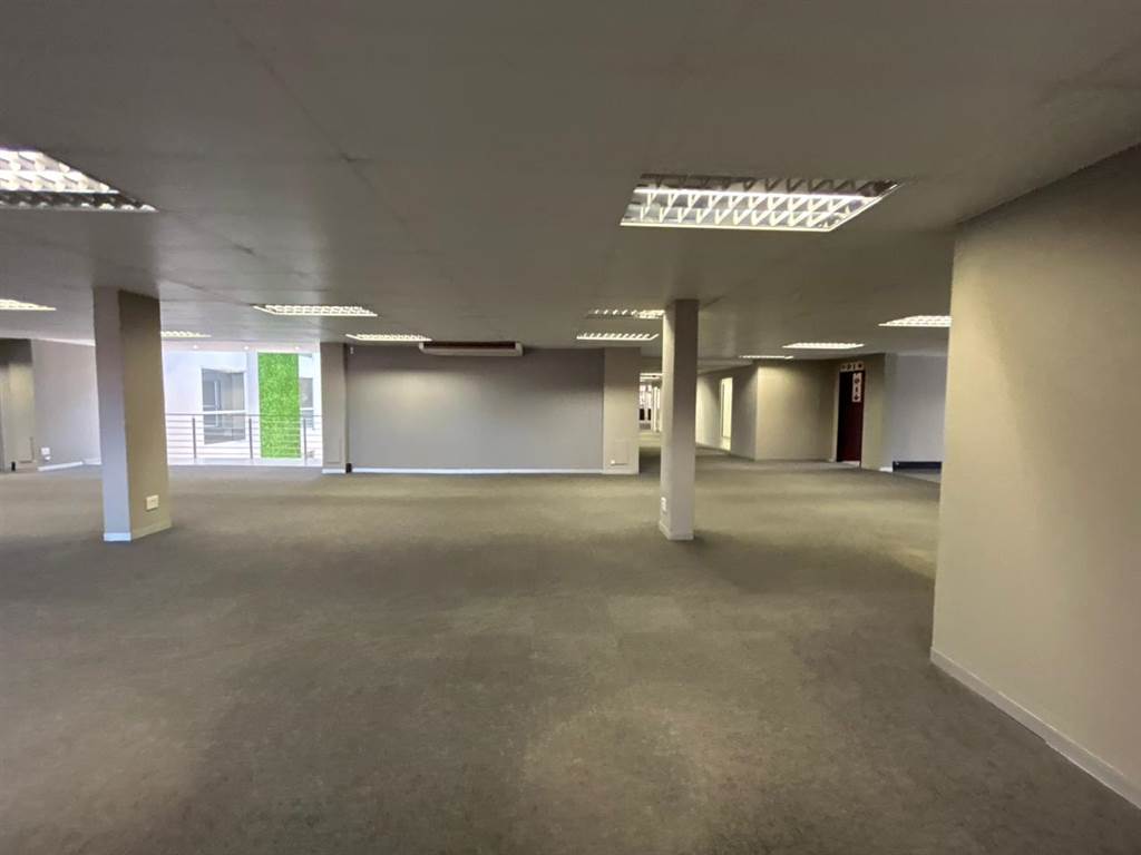 600  m² Commercial space in Cresta photo number 10