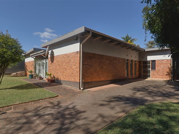 3 Bed House in West Acres