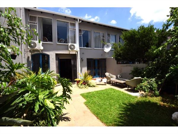 3 Bed Townhouse in Rivonia