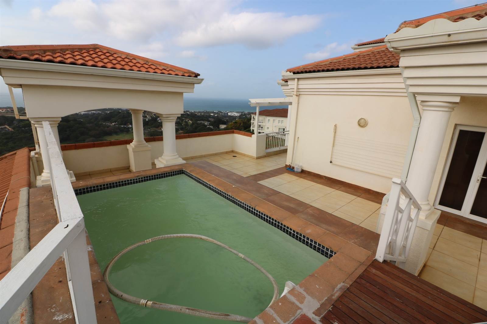 3 Bed Apartment in La Lucia photo number 27