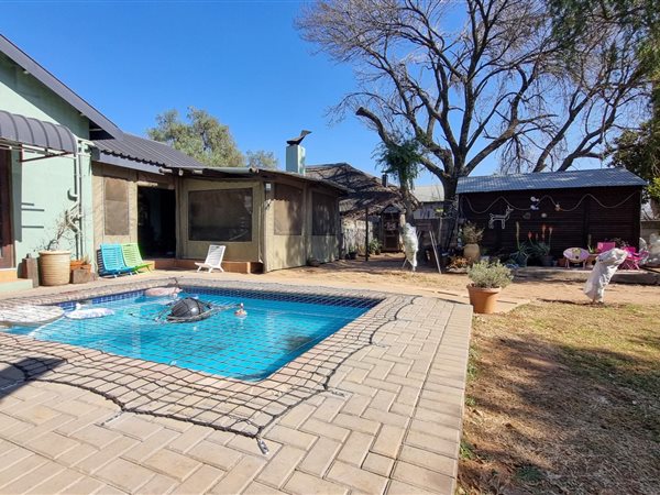 3 Bedroom House 3 Bedroom House
