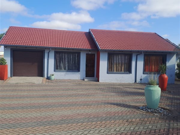 3 Bedroom House 3 Bedroom House