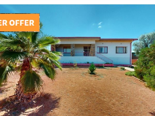 3 Bedroom House 3 Bedroom House