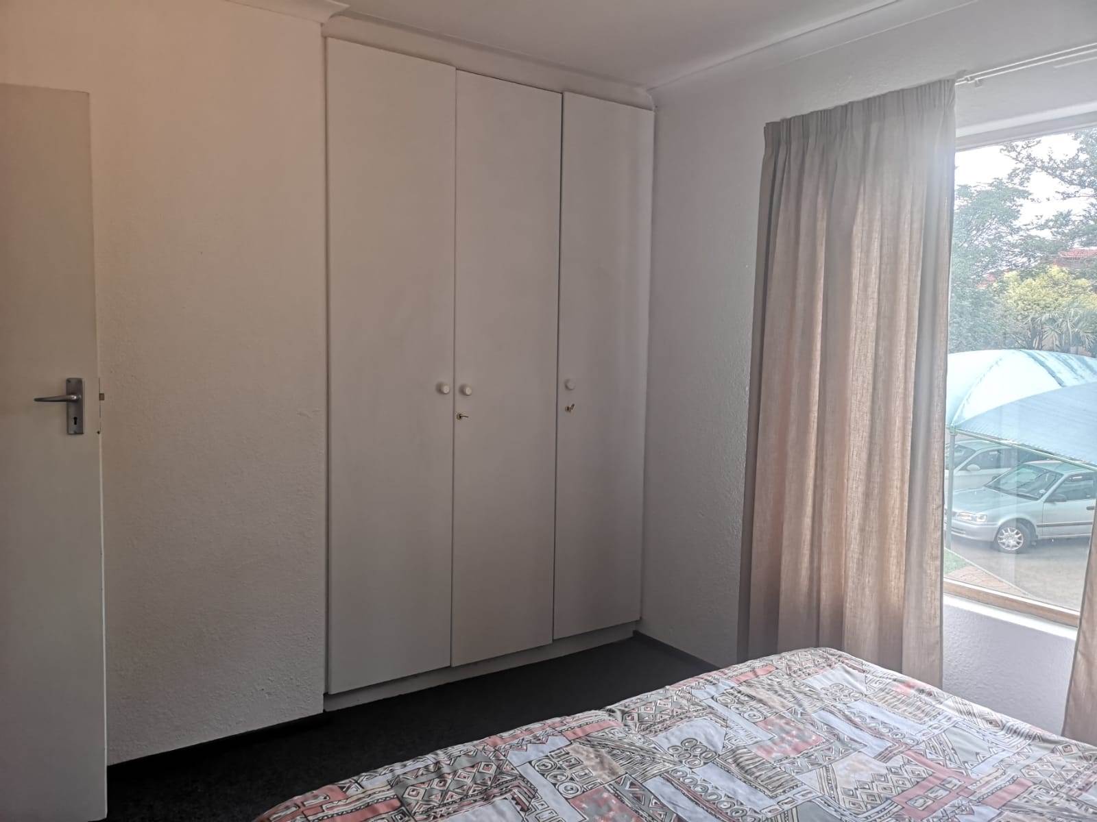 2 Bed Apartment in Sasolburg photo number 7
