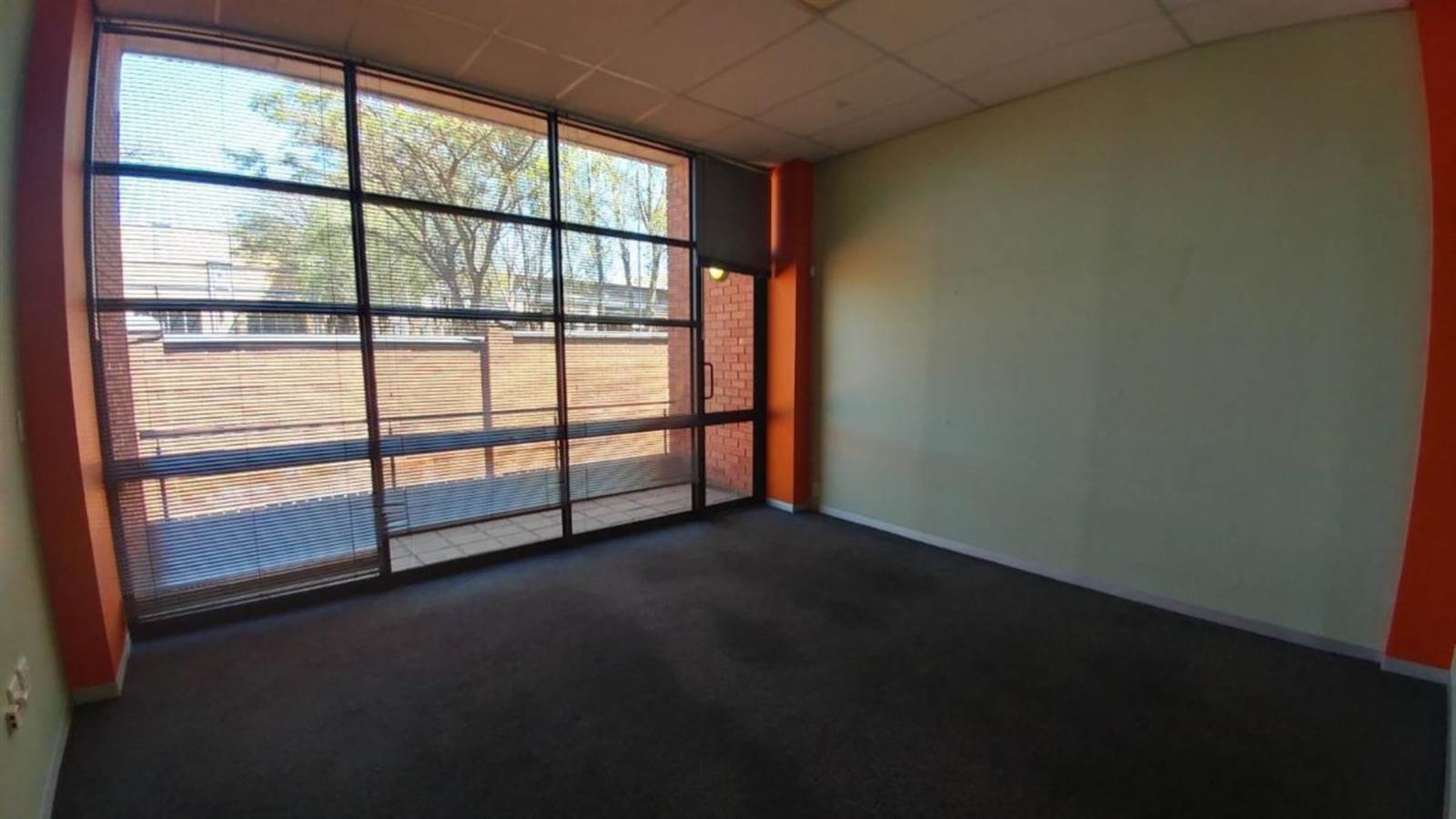 273  m² Office Space in Highveld photo number 11