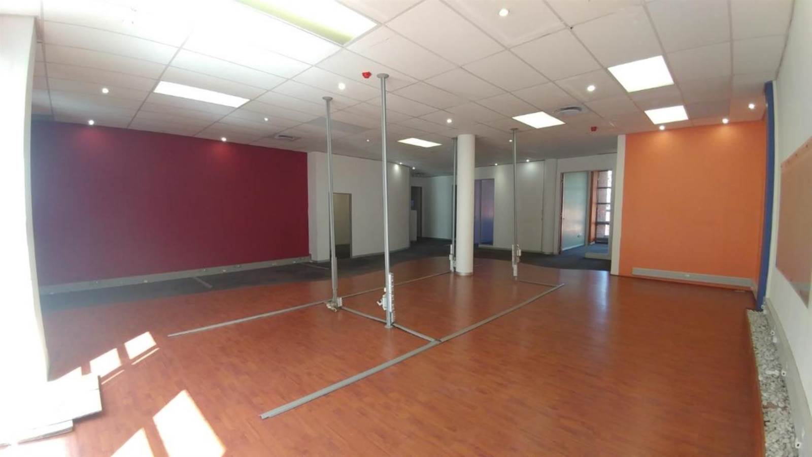 273  m² Office Space in Highveld photo number 3