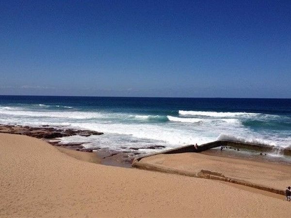 3738 m² Land available in Bazley Beach