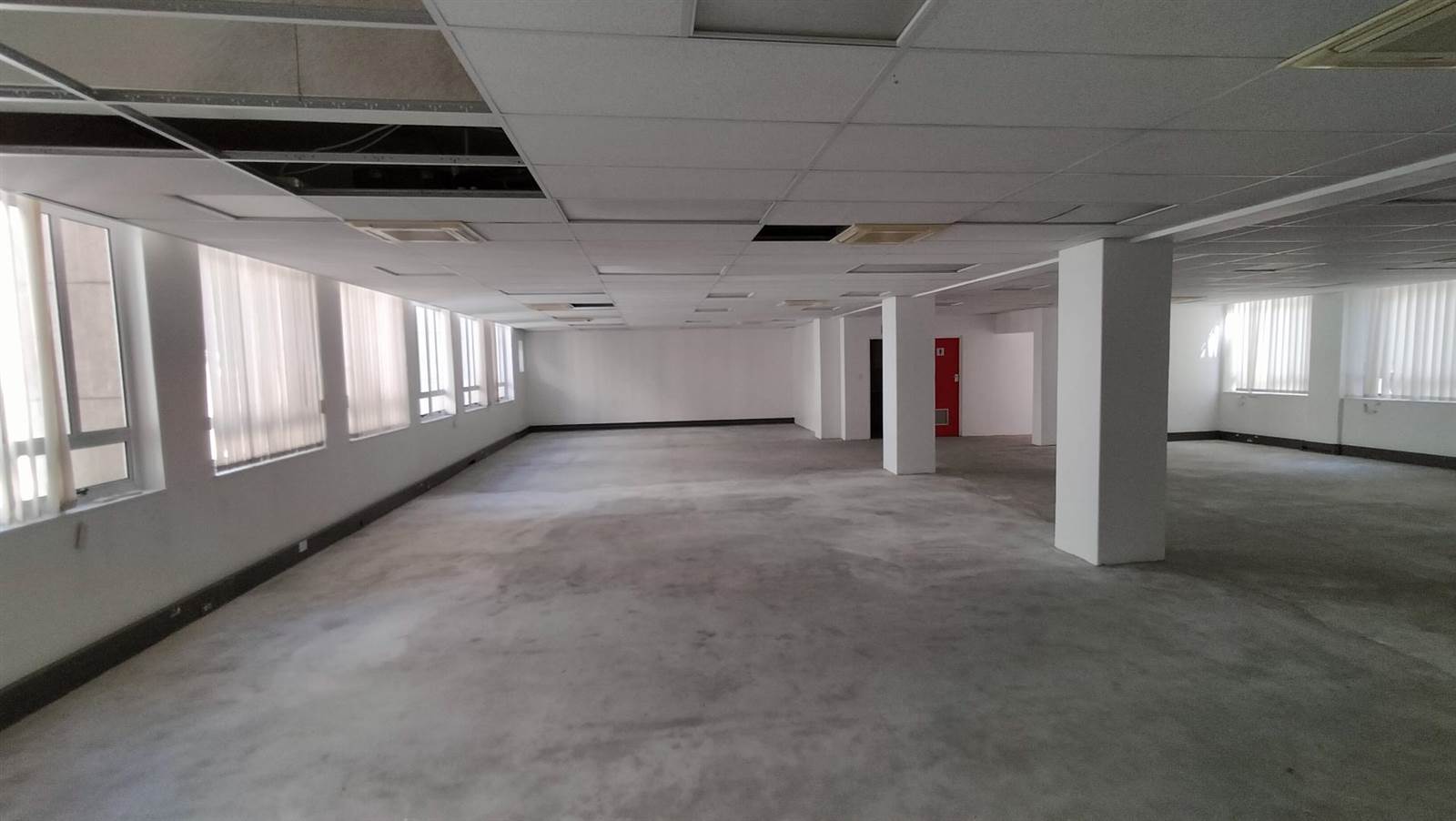 738  m² Office Space in Cape Town City Centre photo number 8