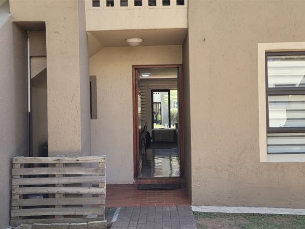 2 Bed Townhouse in Newmarket Park