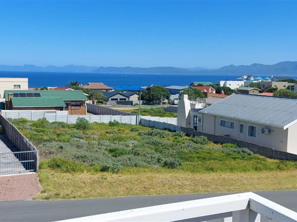 595 m² Land 595 m² Land
