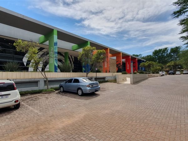 822  m² Commercial space in Sunnyside