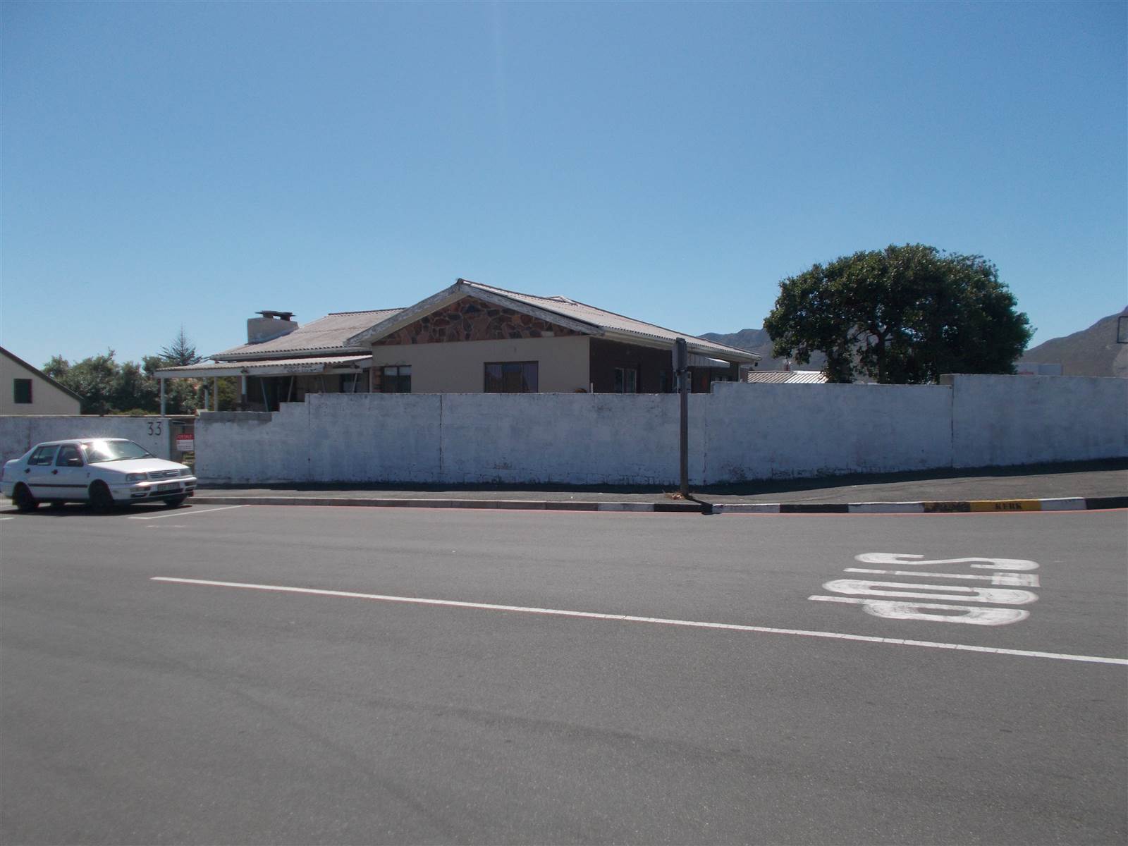 4 Bed House in Gansbaai and surrounds photo number 26