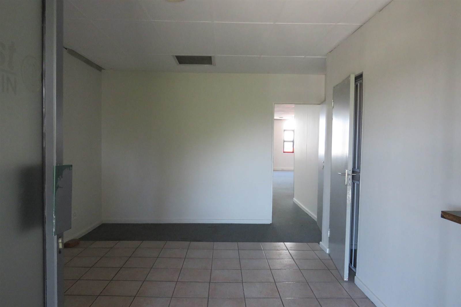 Commercial space in Bellville Central photo number 22