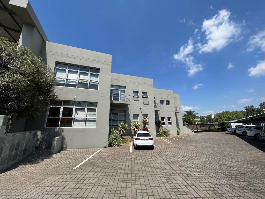 1015  m² Commercial space in Fourways photo number 5