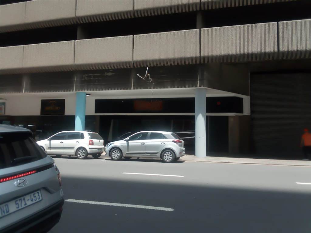 94  m² Retail Space in Durban CBD photo number 1