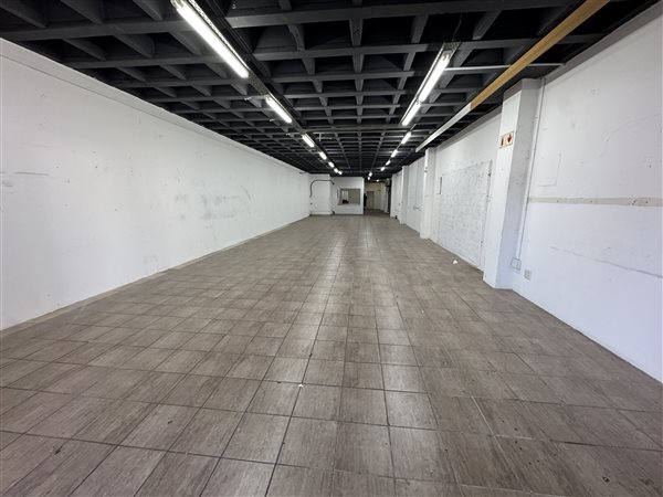 250 m² Commercial space 250 m² Commercial space