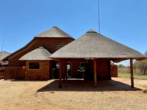2 Bedroom House 2 Bedroom House