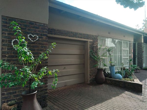 3 Bedroom House 3 Bedroom House