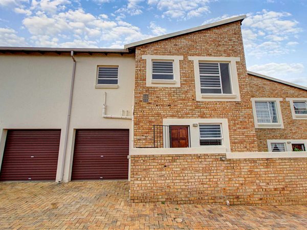 3 Bed Townhouse