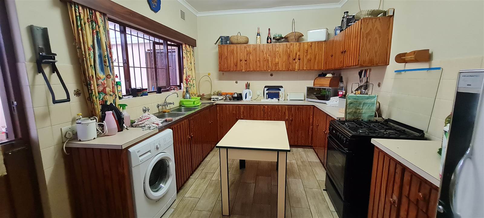 3 Bed House in Uvongo photo number 2