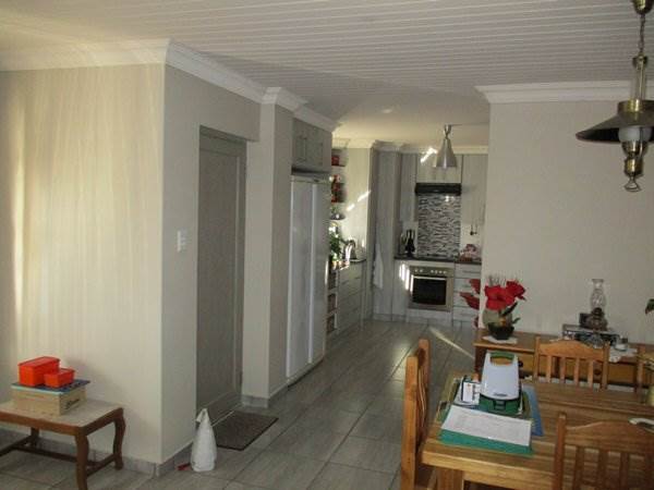 3 Bed House in Hartenbos Heuwels photo number 8