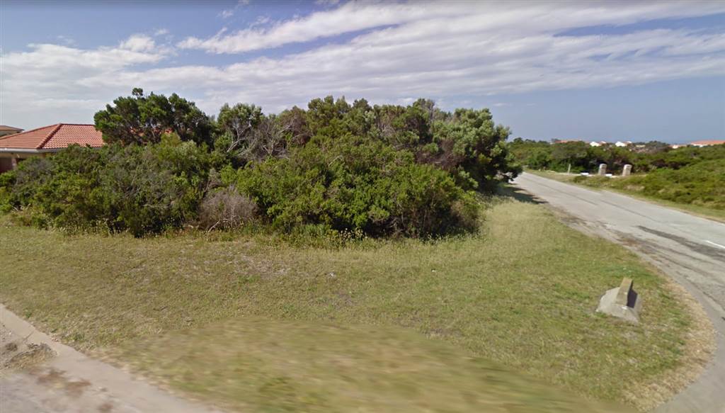 800 m² Land available in St Francis Bay photo number 2