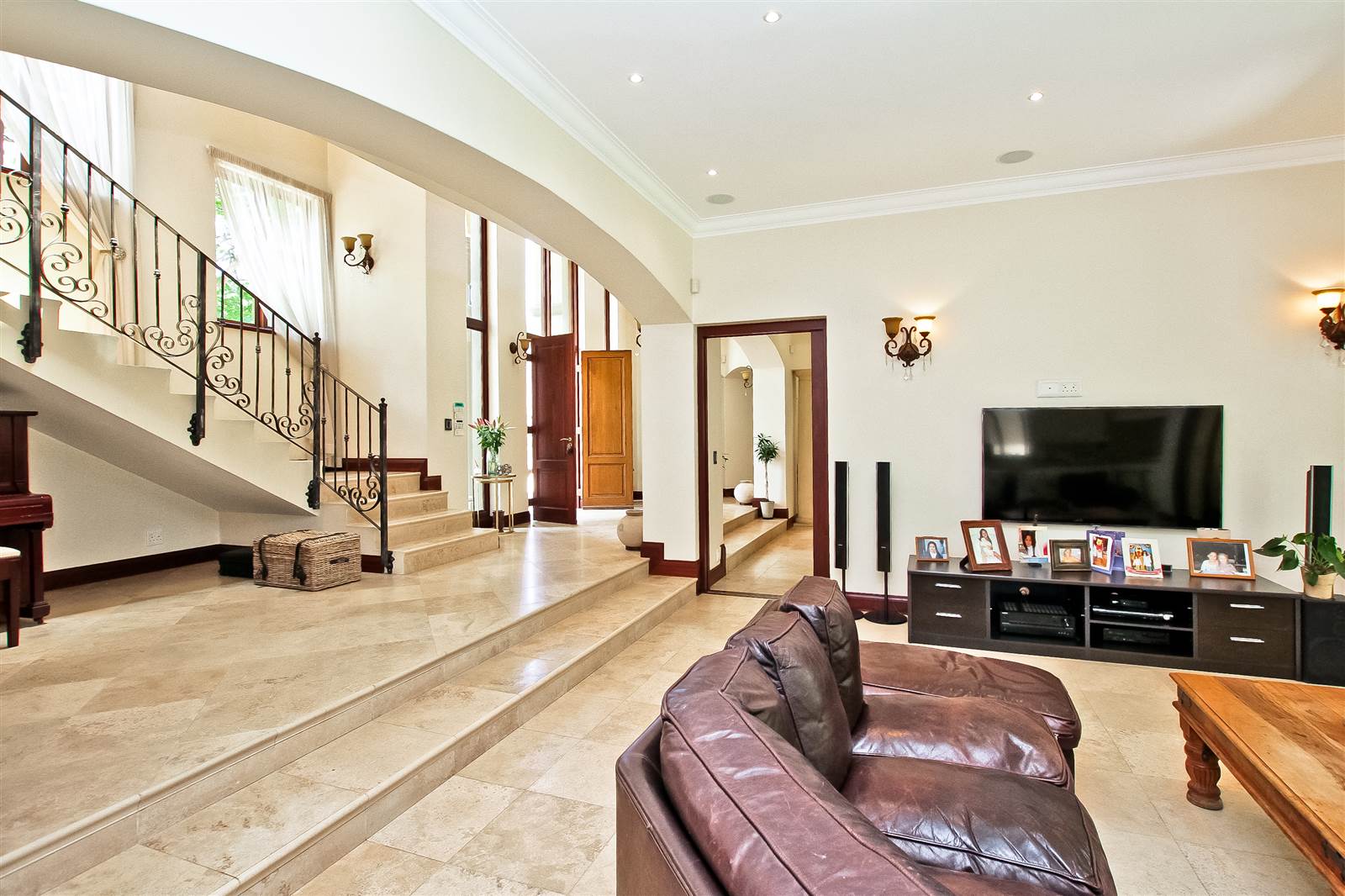 3 Bed House in Bryanston photo number 9