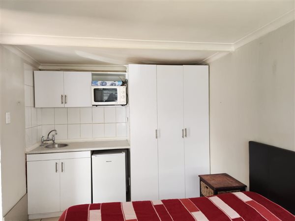 1 Bed Apartment