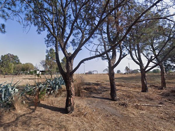 1 123 m² Land