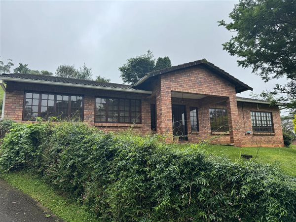 3 Bedroom Townhouse 3 Bedroom Townhouse