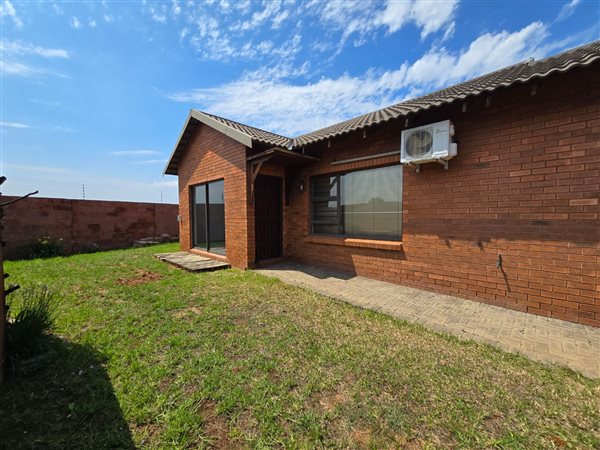 2 Bedroom Townhouse