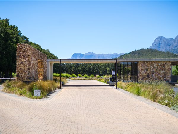 1 078 m² Land 1 078 m² Land