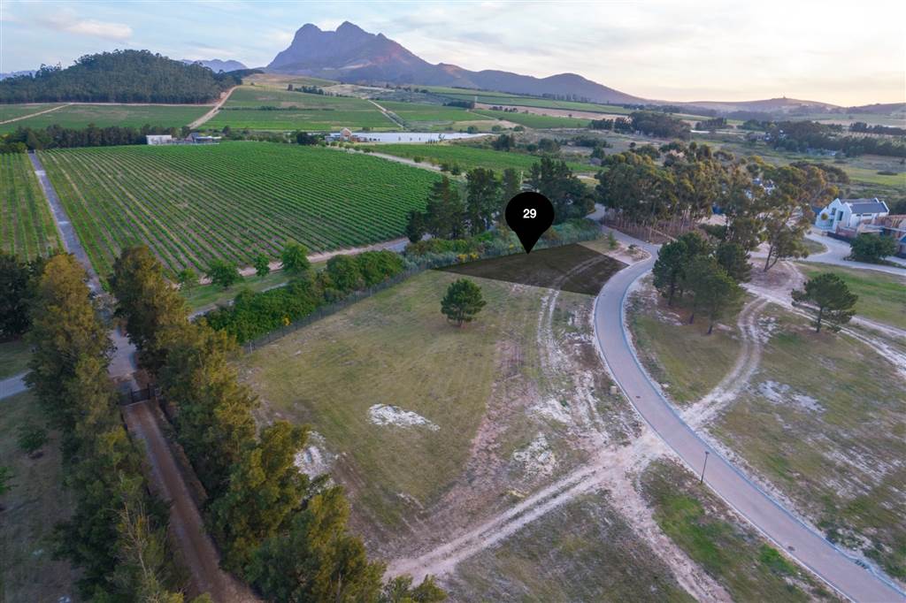 1 078 m² Land 1 078 m² Land