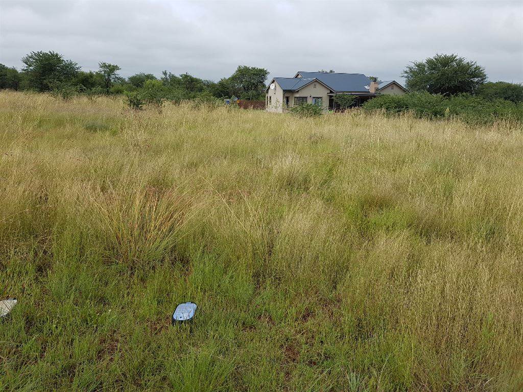 760 m² Land available in Parys Golf Estate photo number 3