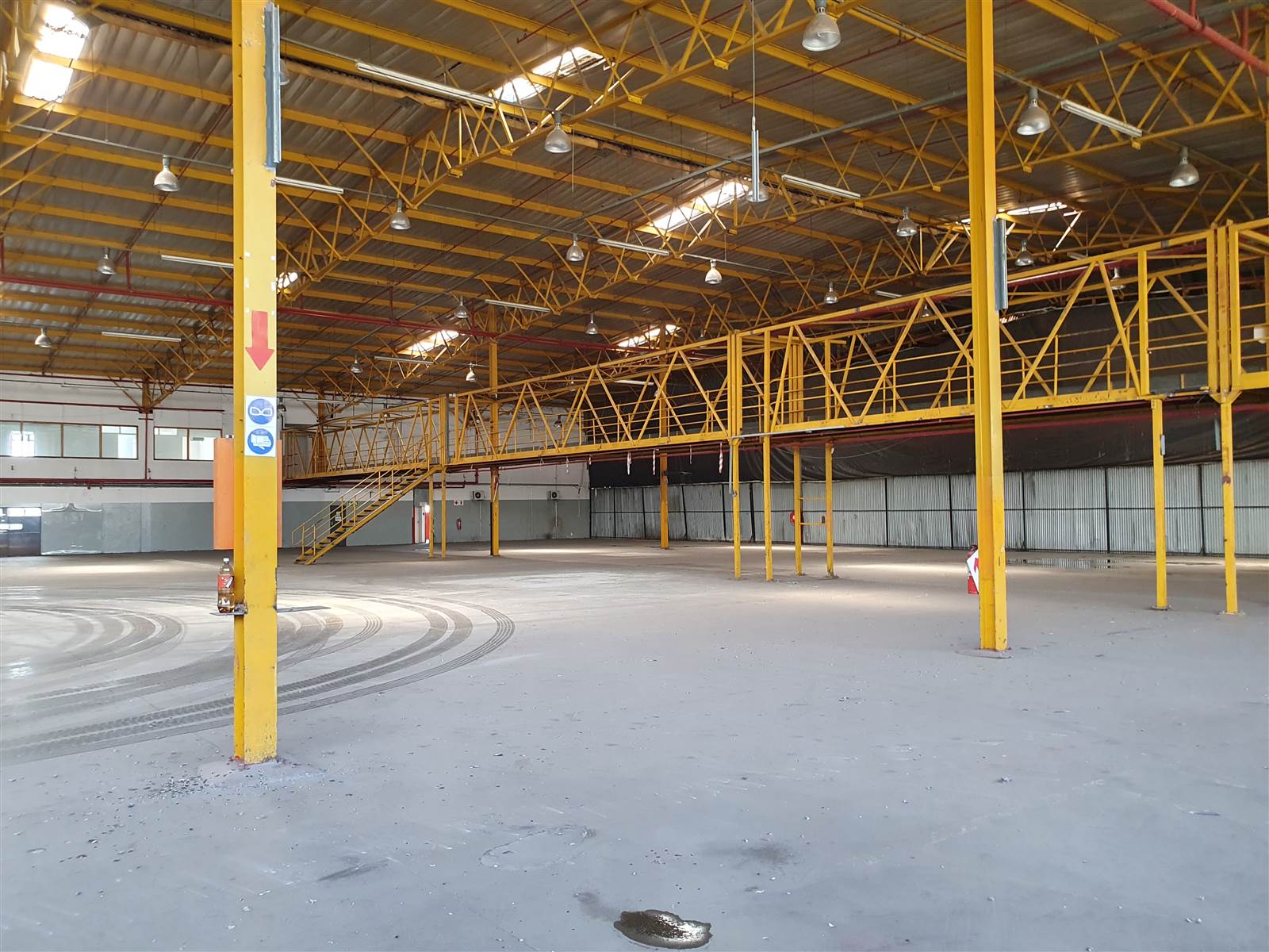 6700  m² Industrial space in Alrode photo number 10