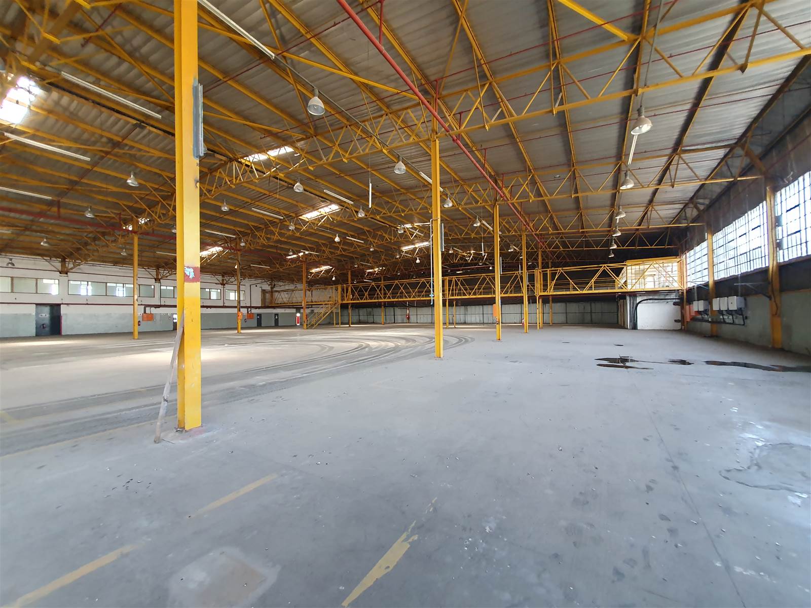 6700  m² Industrial space in Alrode photo number 12